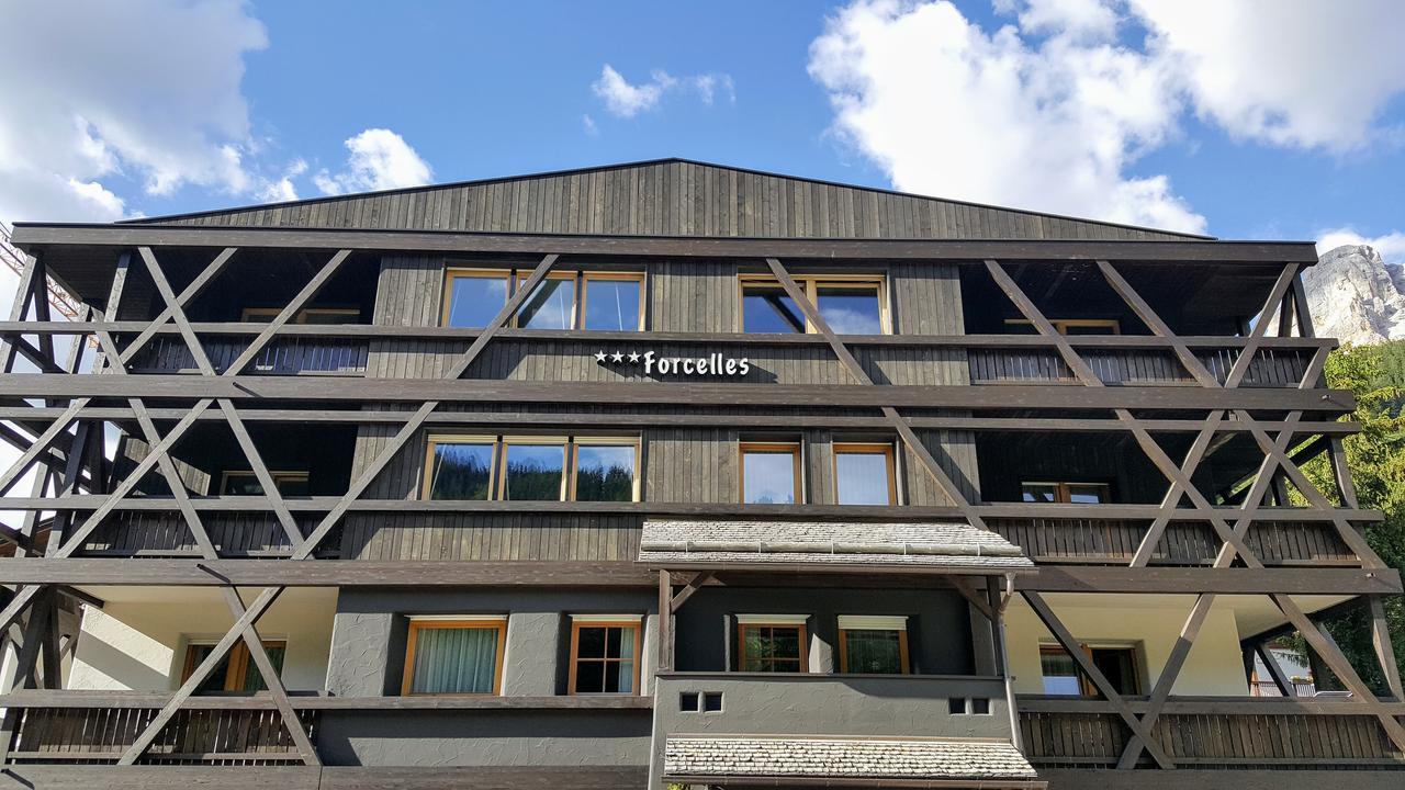Residence Forcelles San Cassiano  Extérieur photo